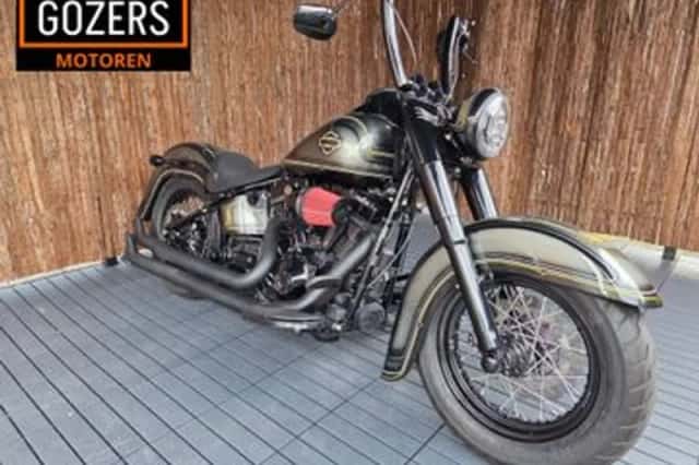 Harley-Davidson Softail Slim S Flss CVO (2016) thumbnail 2
