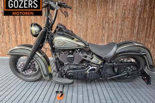 Harley-Davidson Softail Slim S Flss CVO (2016) thumbnail 3