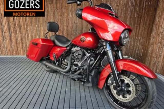 Harley-Davidson Street Glide Flhx (2019) thumbnail 2
