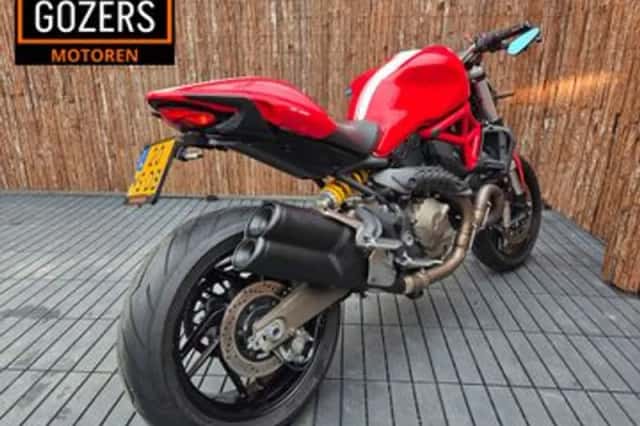 Ducati Monster 821 (2015) thumbnail 4