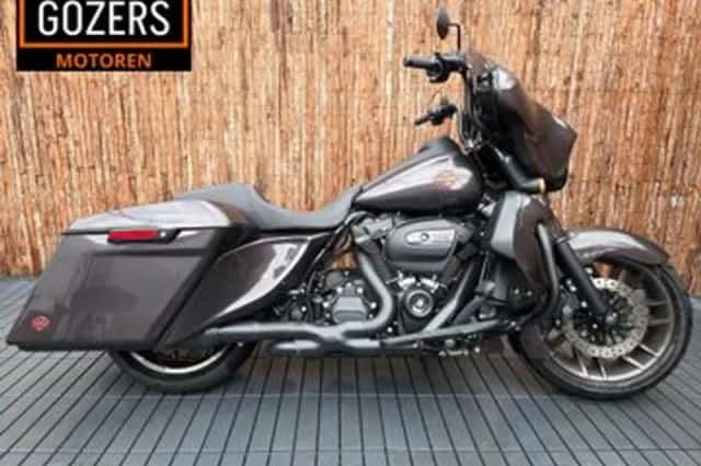 Harley-Davidson Street Glide Flhx (2020) thumbnail 1