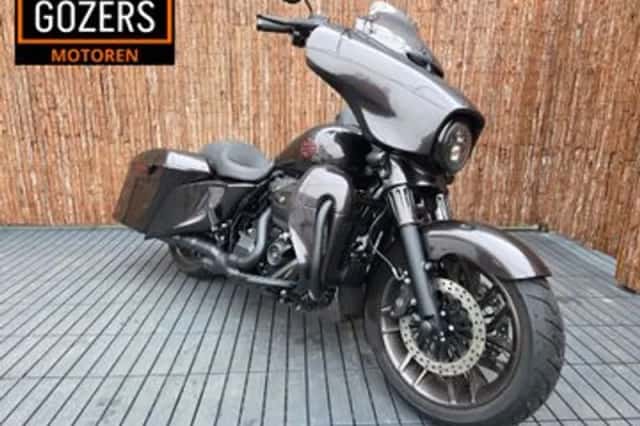 Harley-Davidson Street Glide Flhx (2020) thumbnail 2