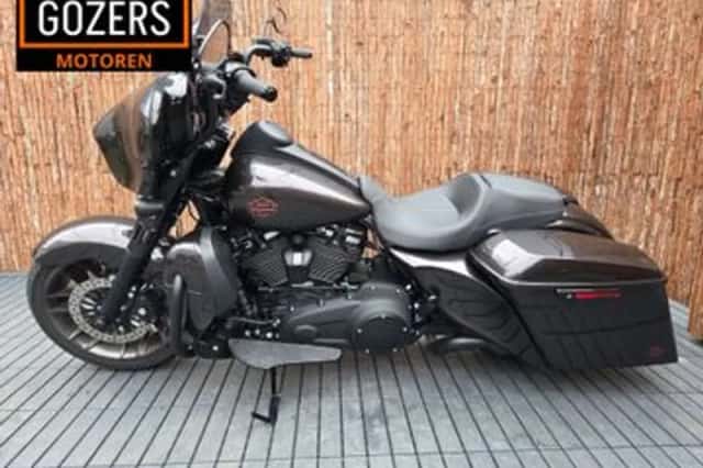 Harley-Davidson Street Glide Flhx (2020) thumbnail 3