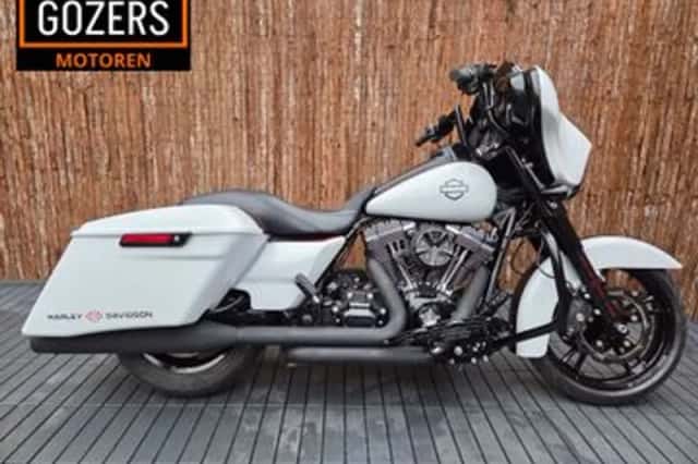 Harley-Davidson Streetglide Special Flhxs (2015) thumbnail 1