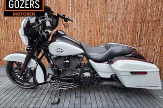 Harley-Davidson Streetglide Special Flhxs (2015) thumbnail 3