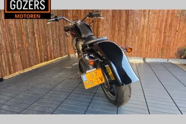 Harley-Davidson XL Sportster 883L Superlow (2012) thumbnail 6