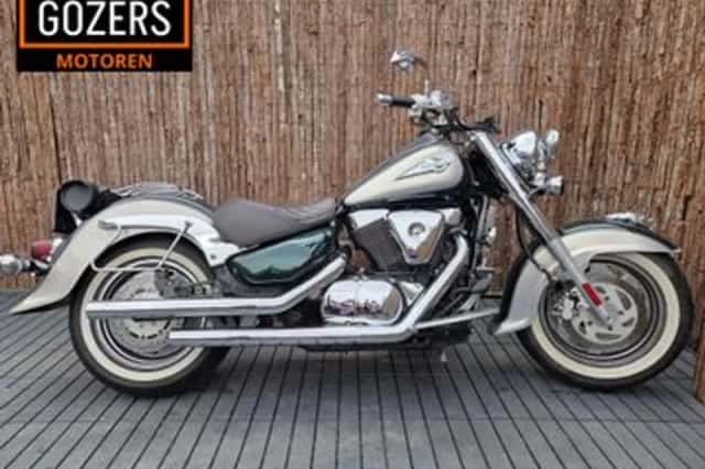 Suzuki VL 1500 Intruder (2004) thumbnail 1