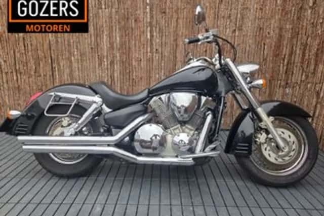 Honda VTX 1300 (2003) thumbnail 1