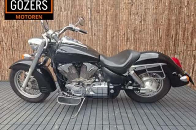 Honda VTX 1300 (2003) thumbnail 3