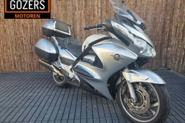 Honda ST 1300 PAN European (2009) thumbnail 2