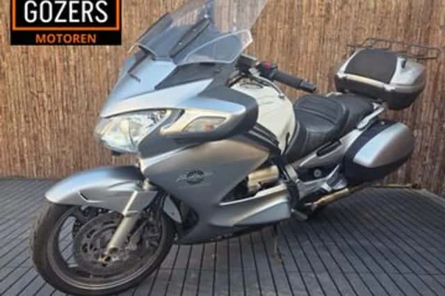Honda ST 1300 PAN European (2009) thumbnail 3