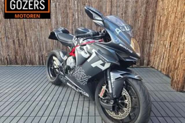 MV Agusta F3 800 (2014) thumbnail 2