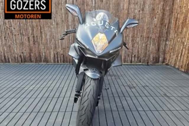 MV Agusta F3 800 (2014) thumbnail 5