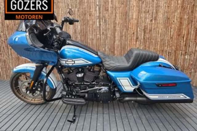 Harley-Davidson Road Glide (2023) thumbnail 3