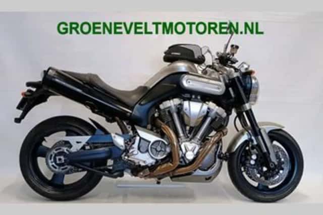 YAMAHA MT 01 (2005) thumbnail 1