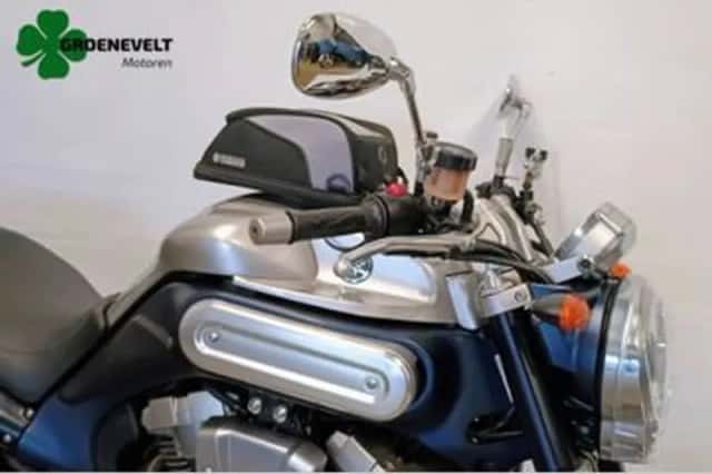 YAMAHA MT 01 (2005) thumbnail 2