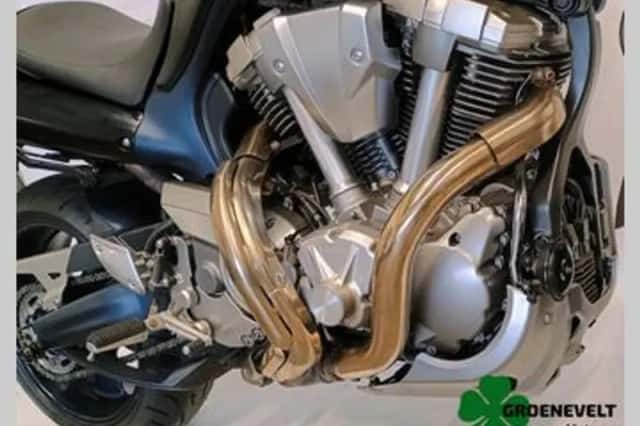 YAMAHA MT 01 (2005) thumbnail 6