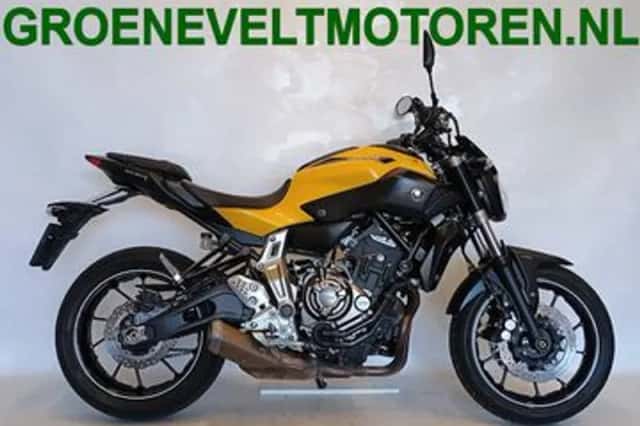 YAMAHA MT 07 ABS (2015) thumbnail 1