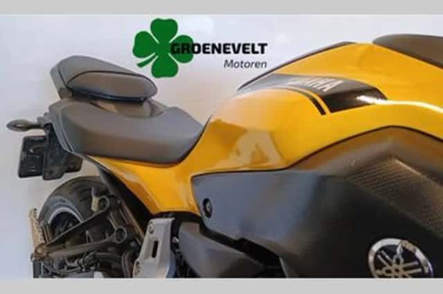 YAMAHA MT 07 ABS (2015) thumbnail 3