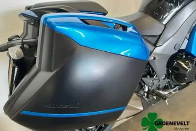 KAWASAKI Z 1000 SX ABS (2016) thumbnail 3