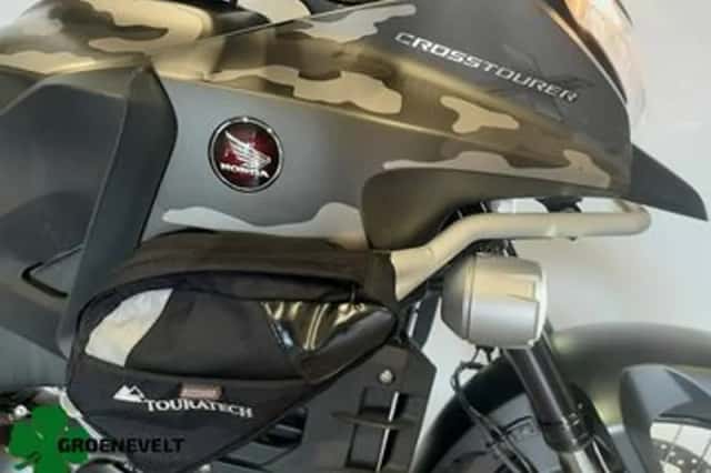 Honda VFR 1200 X CROSSTOURER (2014) thumbnail 3