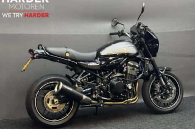 Kawasaki Z900RS (2025) thumbnail 3