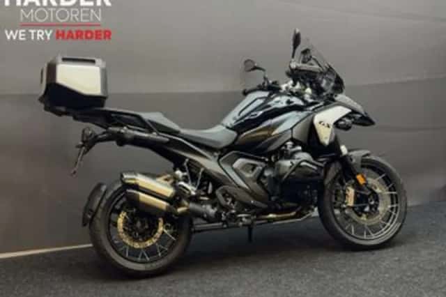 BMW R 1300 GS TRIPLE BLACK (2023) thumbnail 3