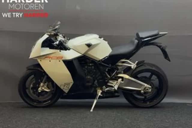 KTM 1190 RC8 (2011) thumbnail 4