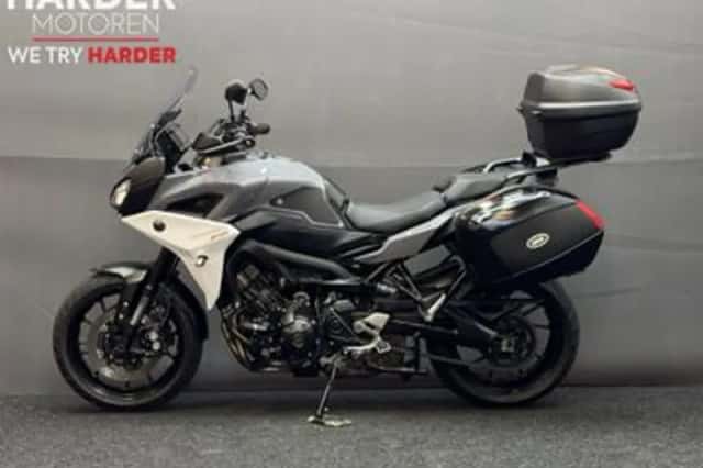 Yamaha Tracer 900 (2018) thumbnail 4