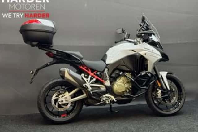 DUCATI MULTISTRADA V4 S (2022) thumbnail 3