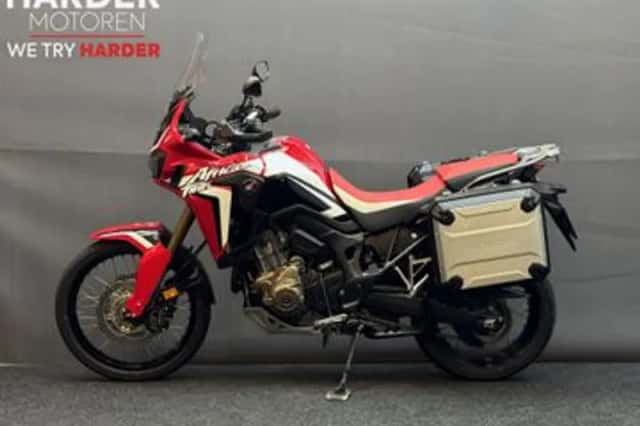 Honda CRF 1000 L AFRICA TWIN (2019) thumbnail 3