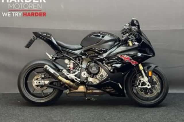 BMW S 1000 RR (2021) thumbnail 2