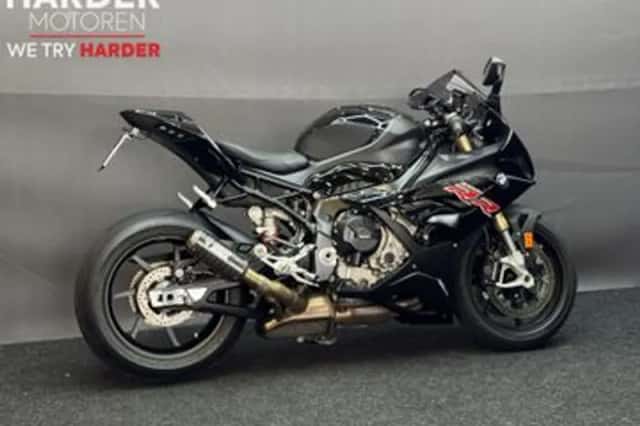 BMW S 1000 RR (2021) thumbnail 3