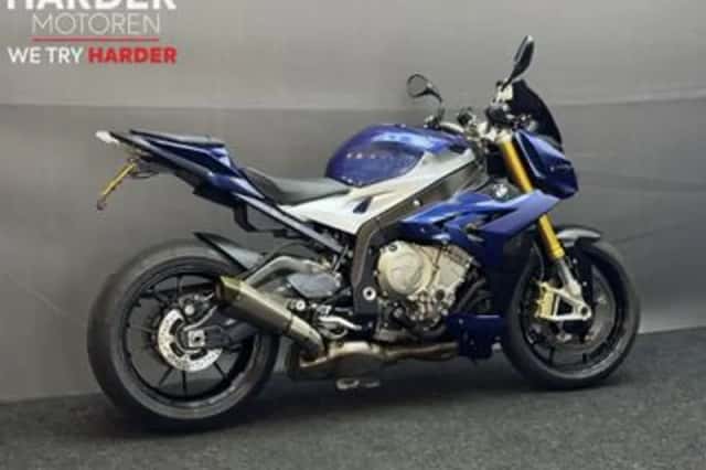 BMW S 1000 R (2015) thumbnail 3