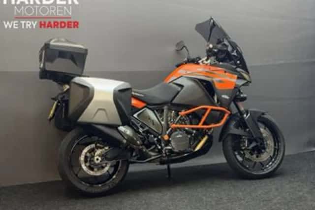 KTM 1290 Super Adventure (2019) thumbnail 2