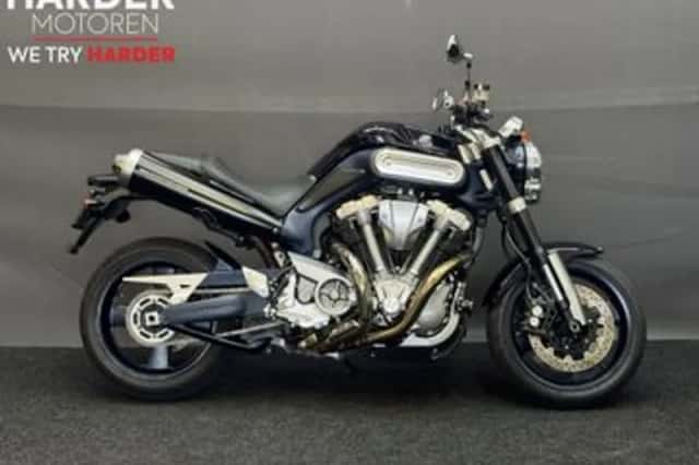 Yamaha MT-01 (2005) thumbnail 2