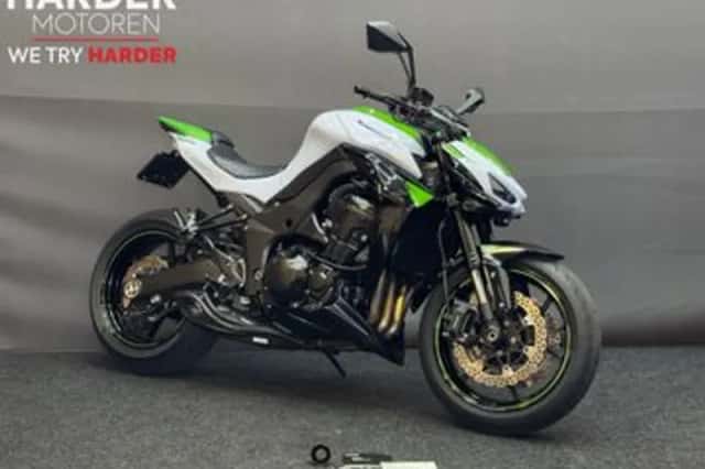 Kawasaki Z1000 (2016) thumbnail 1