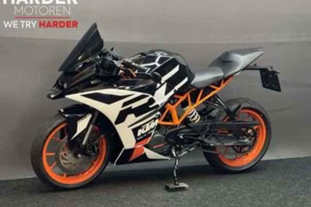 KTM RC 125 (2016) thumbnail 4