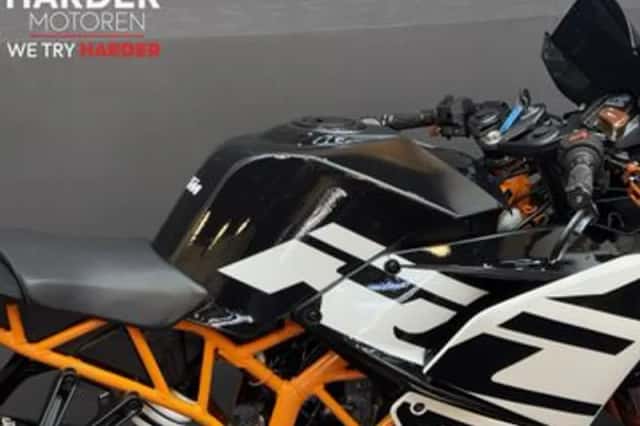 KTM RC 125 (2016) thumbnail 6