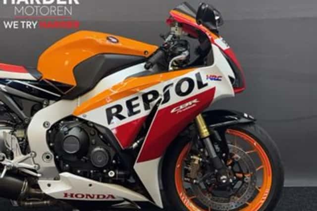 Honda CBR1000RR (2017) thumbnail 6