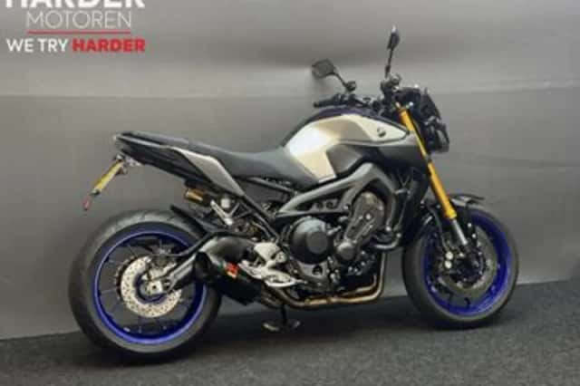 Yamaha MT-09 (2018) thumbnail 3
