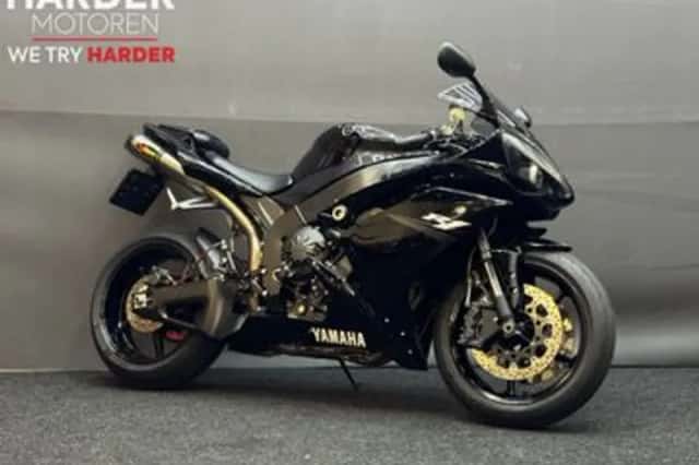 Yamaha YZF-R1 (2009) thumbnail 1