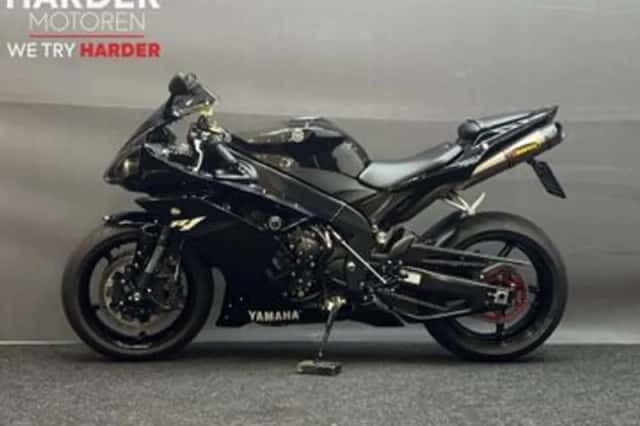 Yamaha YZF-R1 (2009) thumbnail 4