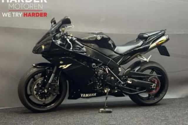 Yamaha YZF-R1 (2009) thumbnail 5