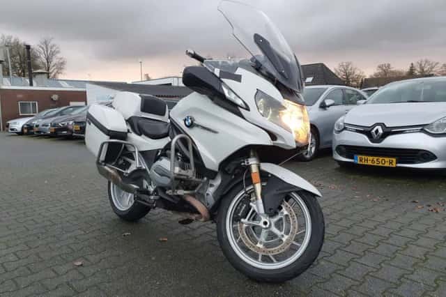 BMW R (2018) thumbnail 1