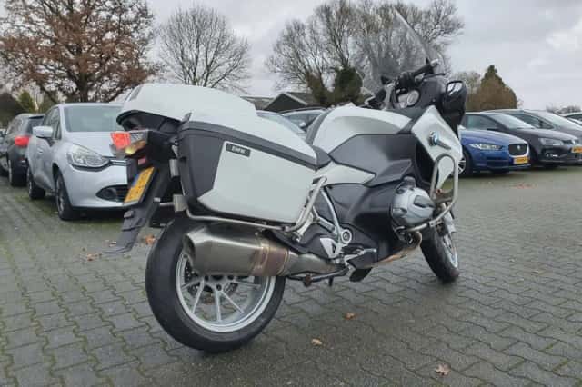 BMW R (2018) thumbnail 6