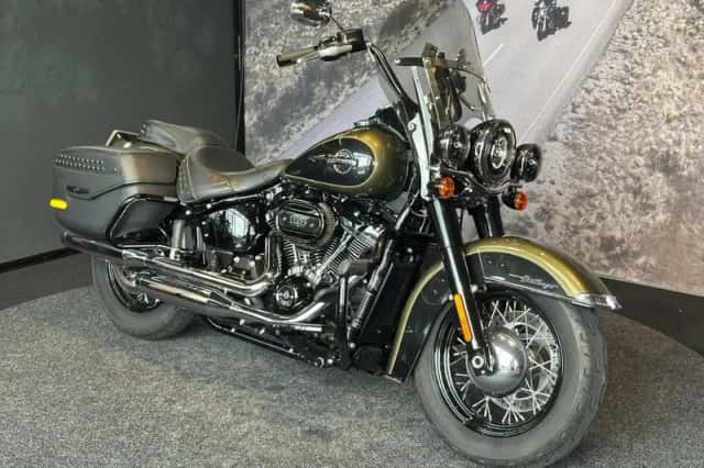 Harley-Davidson Heritage Classic 114 (2018) thumbnail 2