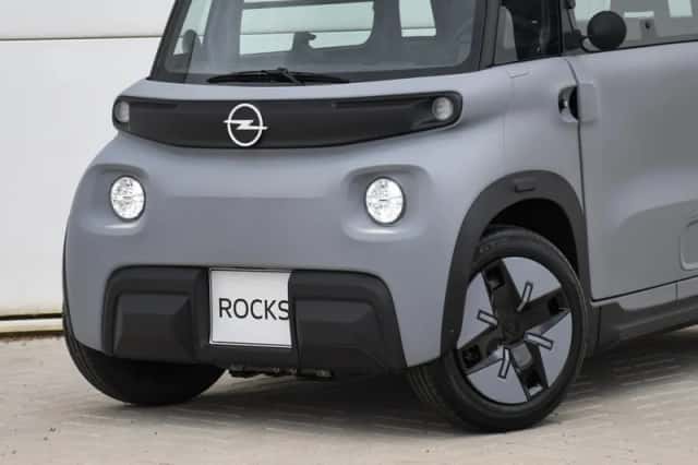 Opel Rocks-e Klub GS Automaat (2026) thumbnail 2