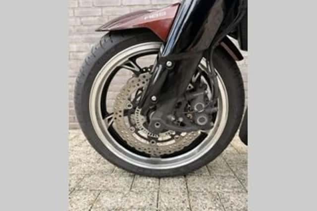 Kawasaki Z1000 (2010) thumbnail 2