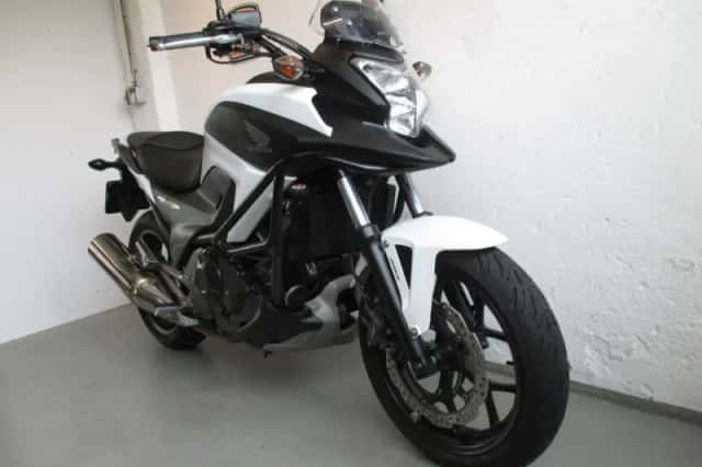 Honda NC750X (2026) thumbnail 2
